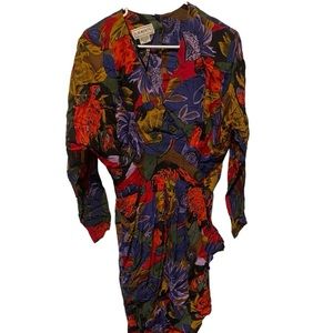 Vintage. 80” style S. Roberts mini dress. multicolored. Ladies size 9. 100%Rayon